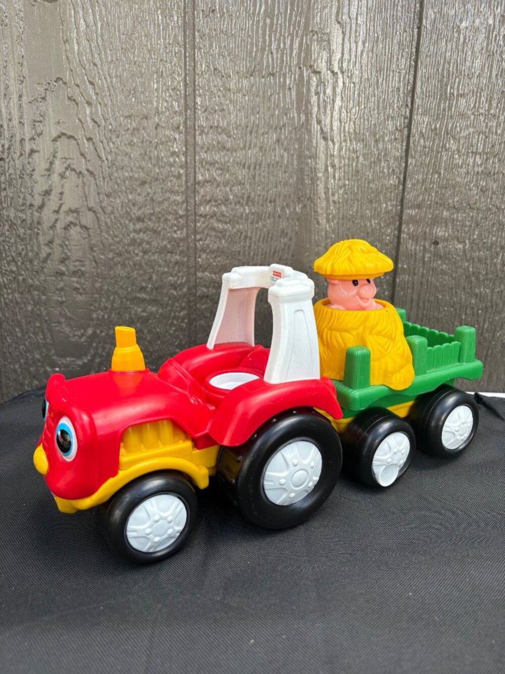 Fisher-Price Little People Tow N' Pull Tractor & Trailer Farmer Toy Works 2007
